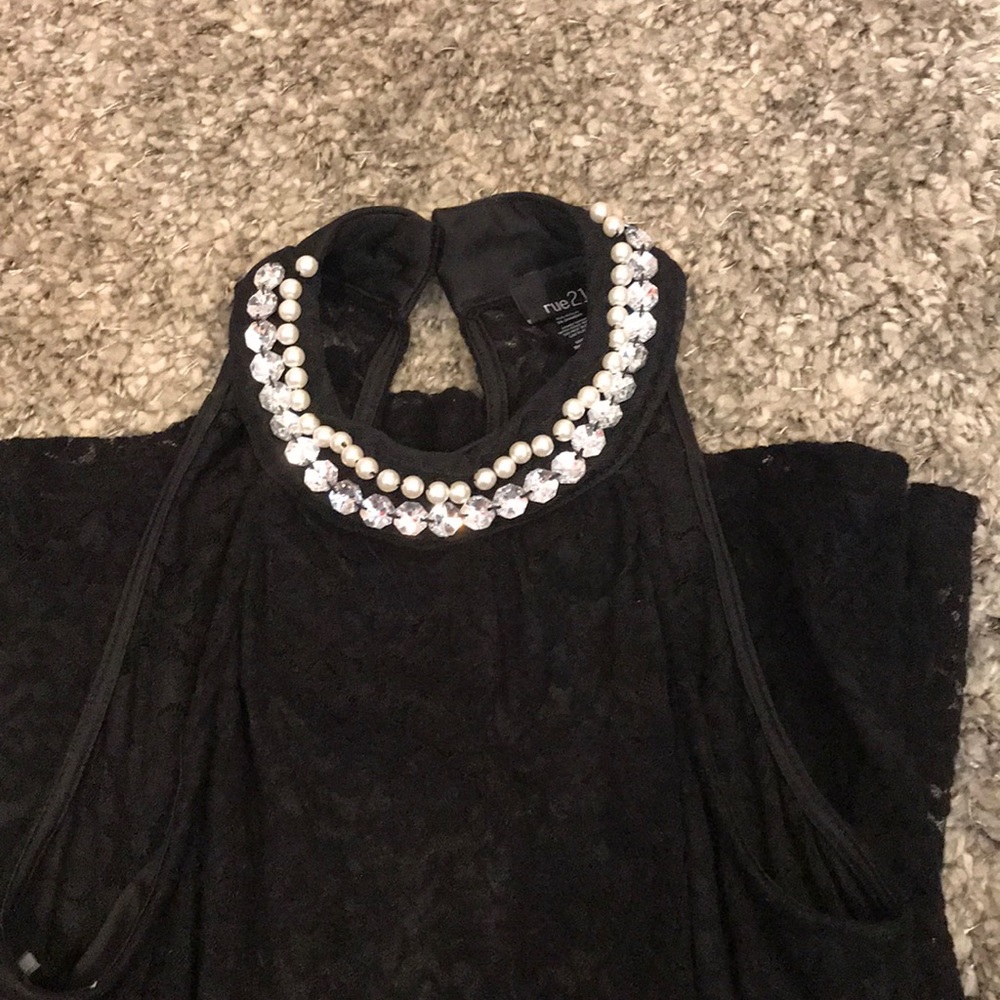 Black dressy sleeveless top